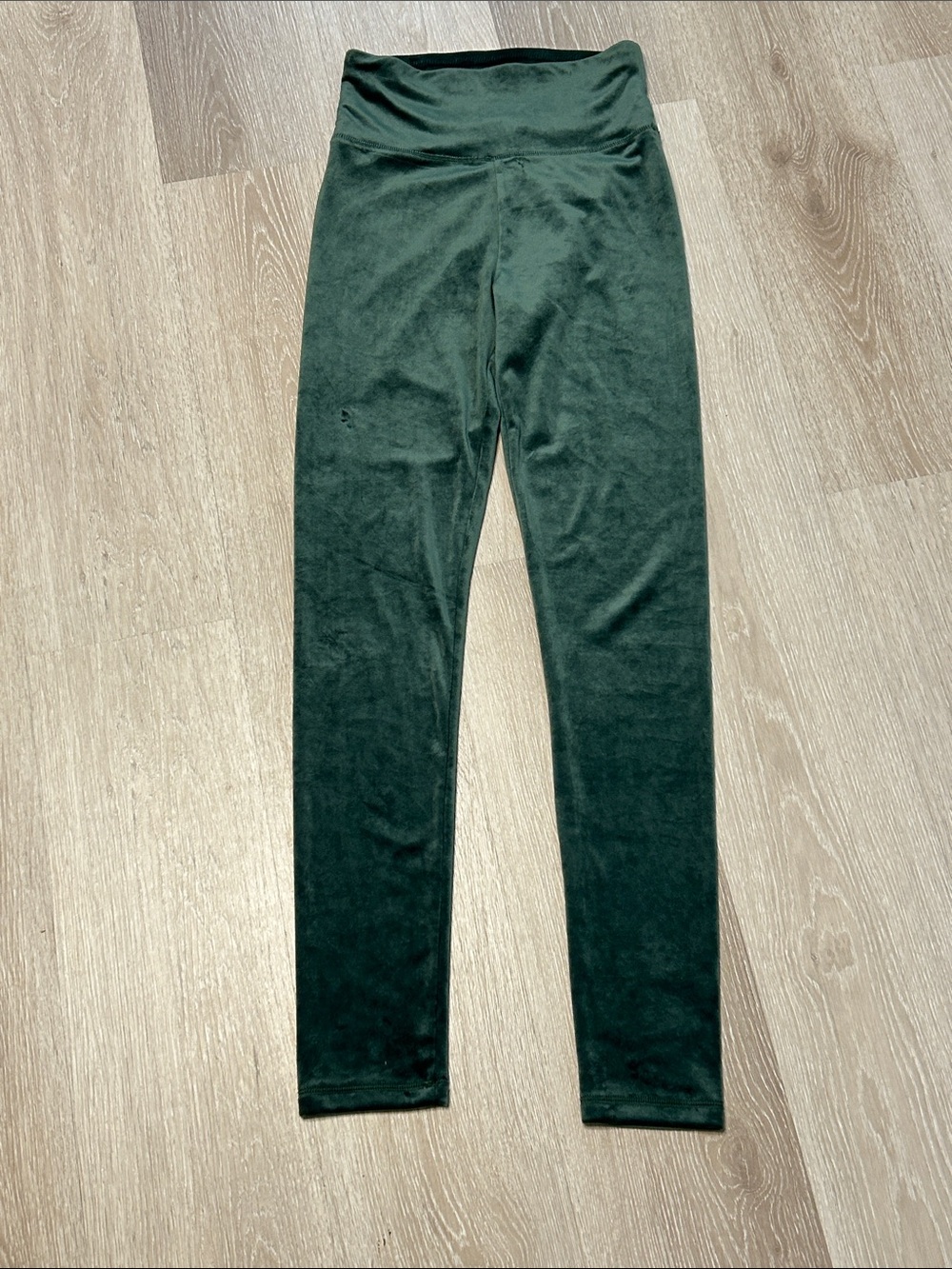 Aerie OFFLINE Green Velour Hi-Rise Full Length Legging sz Medium